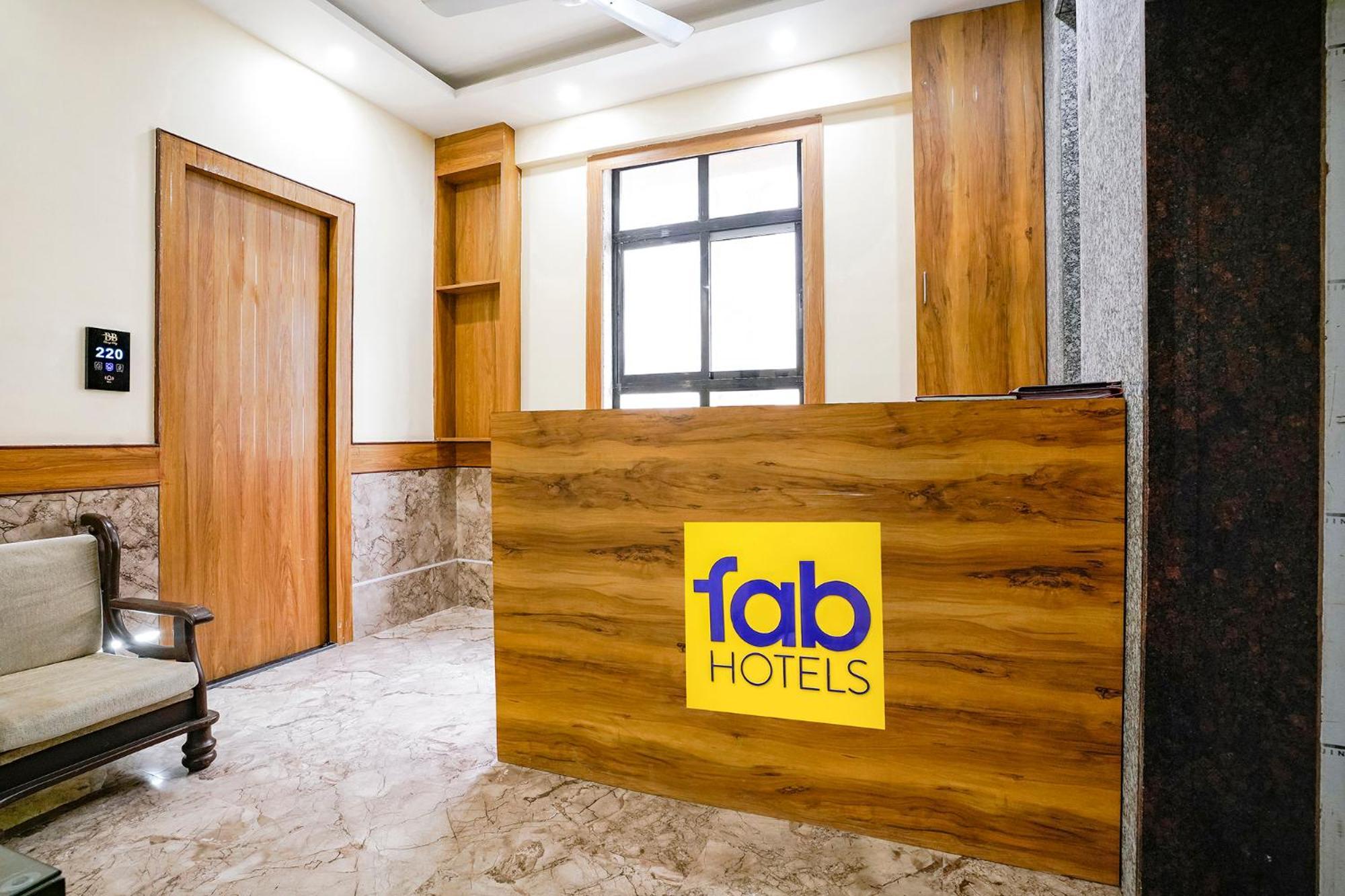Hotel Fabhotel 7 Square - Nr Bkc Bombaj